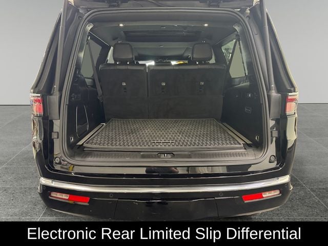 2024 Jeep Wagoneer L Series III 4x4