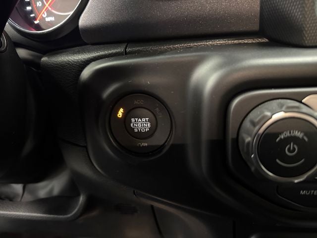 2022 Jeep Gladiator Mojave 3.6 Liter V6 Crew Cab Automatic 4WD