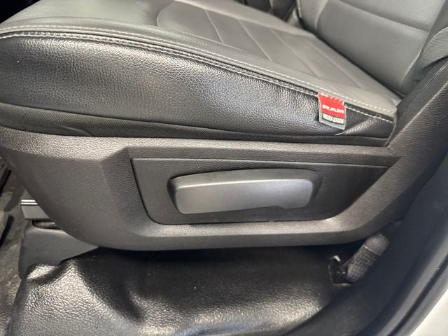 2022 RAM 1500 Classic Tradesman Quad Cab 4x4 6'4' Box