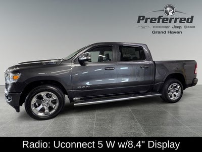 2022 RAM 1500 Big Horn Crew Cab 4x4 5'7' Box