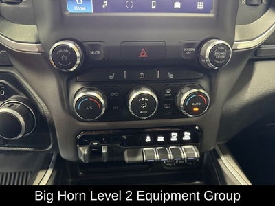 2022 RAM 1500 Big Horn Crew Cab 4x4 5'7' Box