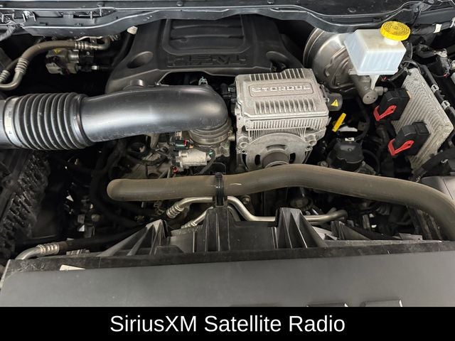 2022 RAM 1500 Big Horn Crew Cab 4x4 5'7' Box