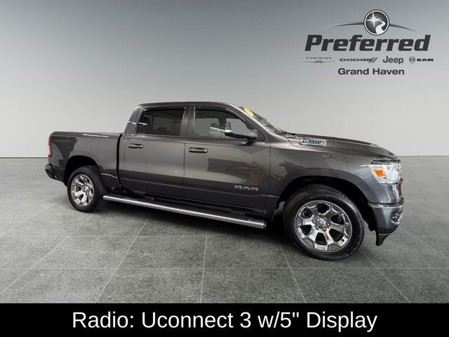 2022 RAM 1500 Big Horn Crew Cab 4x4 5'7' Box