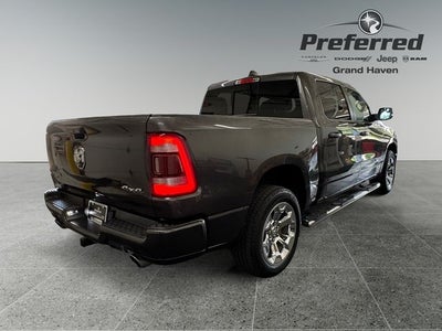 2019 RAM 1500 Big Horn/Lone Star Crew Cab 4x4 5'7' Box