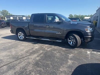 2019 RAM 1500 Big Horn/Lone Star 5.7 Liter V8 Hemi Crew Cab 4WD