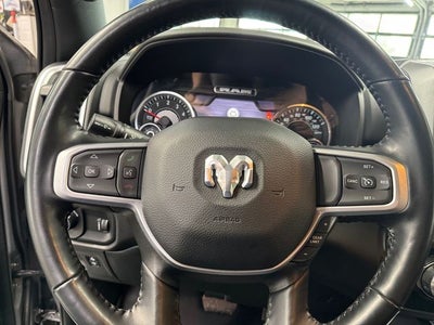 2022 RAM 1500 Big Horn Crew Cab 4x4 5'7' Box