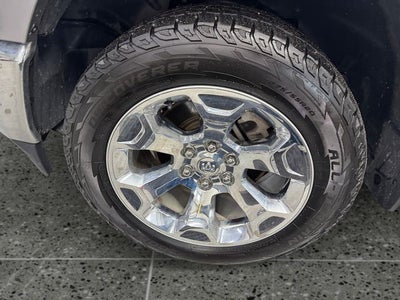 2022 RAM 1500 Big Horn Crew Cab 4x4 5'7' Box