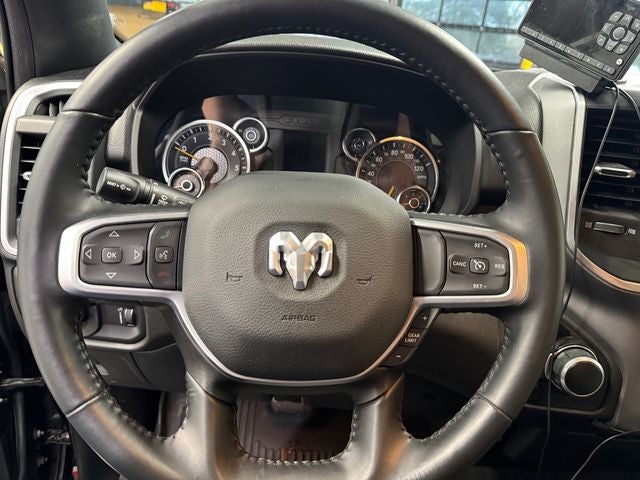 2022 RAM 1500 Big Horn Crew Cab 4x4 5'7' Box