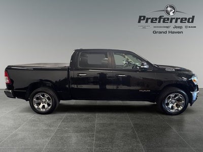 2020 RAM 1500 Big Horn Crew Cab 4x4 5'7' Box