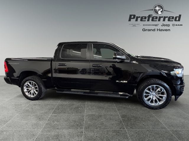 2023 RAM 1500 Laramie Crew Cab 4x4 5'7' Box