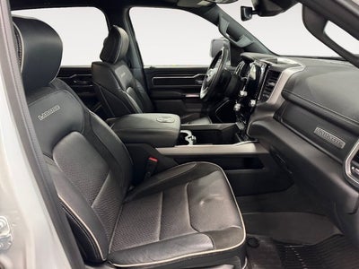 2023 RAM 1500 Laramie 5.7 Liter V8 Hemi Crew Cab 4WD