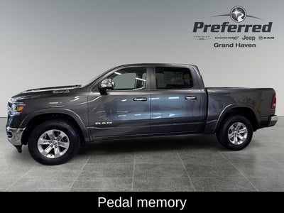 2022 RAM 1500 Laramie 5.7 Liter V8 Hemi Crew Cab 4WD