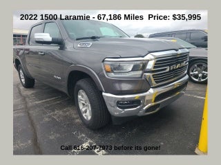 2022 RAM 1500 Laramie 5.7 Liter V8 Hemi Crew Cab 4WD