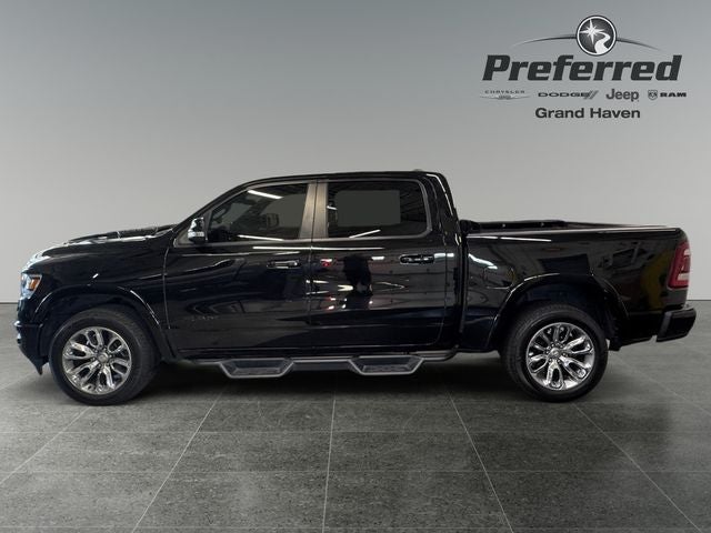 2021 RAM 1500 Laramie Crew Cab 4x4 5'7' Box