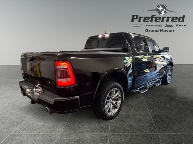 2021 RAM 1500 Laramie Crew Cab 4x4 5'7' Box