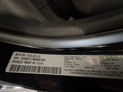 2021 RAM 1500 Laramie Crew Cab 4x4 5'7' Box