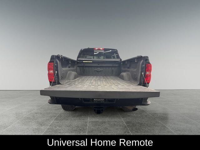 2015 Chevrolet Silverado 2500HD High Country 6.0 Liter V8 Crew Cab 4WD