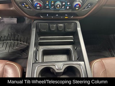 2015 Chevrolet Silverado 2500HD High Country 6.0 Liter V8 Crew Cab 4WD