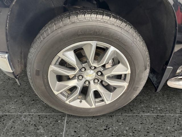 2022 Chevrolet Silverado 1500 LTD 4WD Crew Cab Short Bed LT