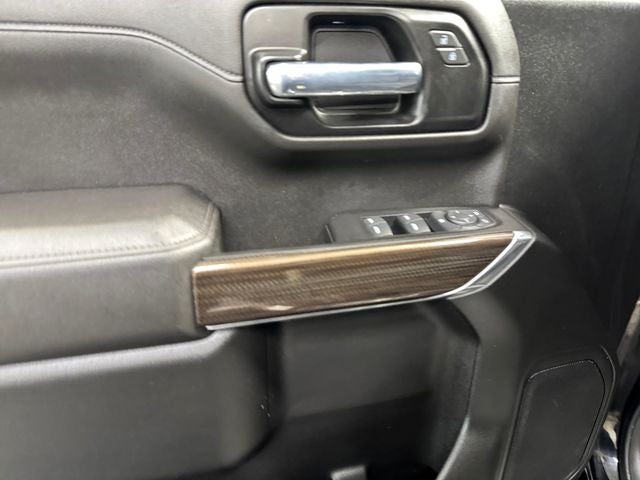 2022 Chevrolet Silverado 1500 LTD 4WD Crew Cab Short Bed LT