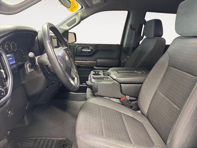 2022 Chevrolet Silverado 1500 LTD 4WD Crew Cab Short Bed LT