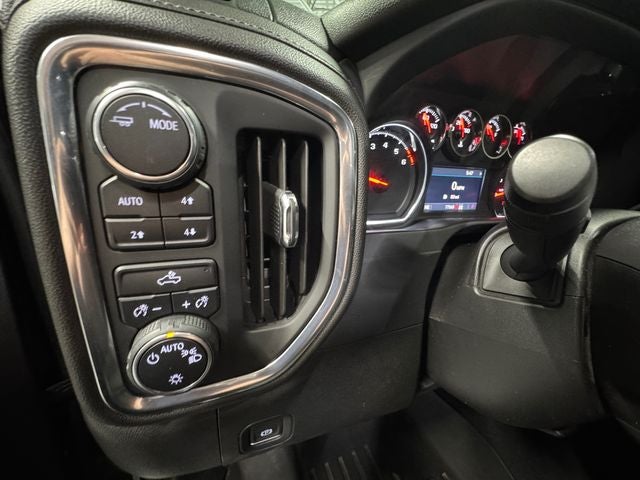 2020 Chevrolet Silverado 1500 4WD Crew Cab Short Bed LT