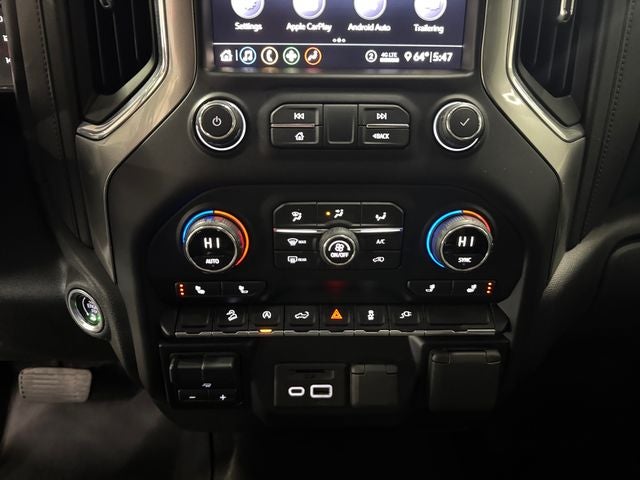 2020 Chevrolet Silverado 1500 4WD Crew Cab Short Bed LT