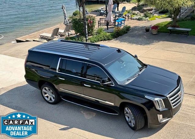 2018 Cadillac Escalade ESV Luxury