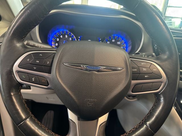 2020 Chrysler Pacifica Touring