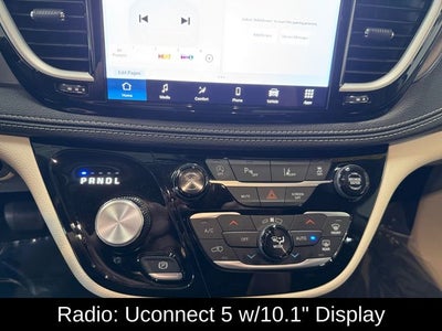 2024 Chrysler Pacifica Touring L AWD