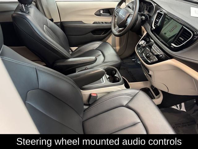 2024 Chrysler Pacifica Touring L AWD