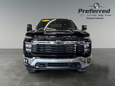 2025 Chevrolet Silverado 2500HD 4WD Crew Cab Standard Bed LT