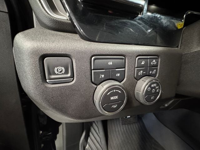 2025 Chevrolet Silverado 2500HD 4WD Crew Cab Standard Bed LT