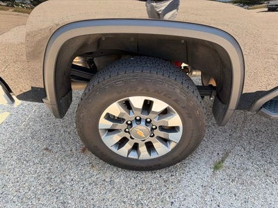 2025 Chevrolet Silverado 2500HD LT 6.6 Liter V8 Crew Cab 4WD