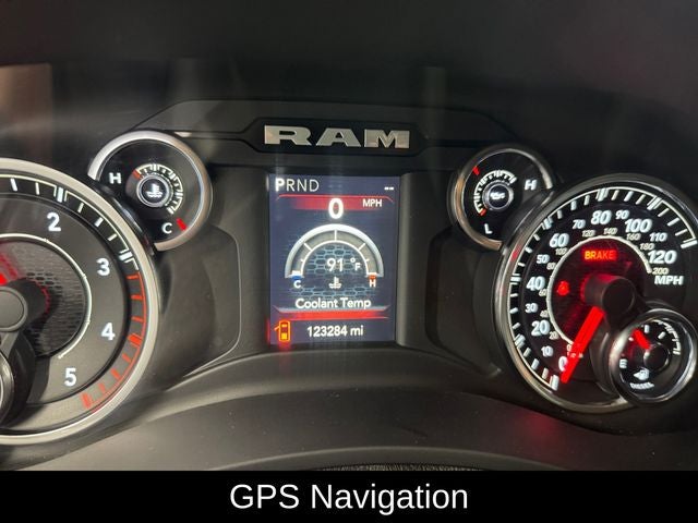 2022 RAM 2500 Tradesman Crew Cab 4x4 8' Box