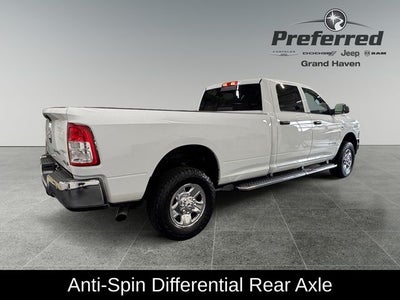 2022 RAM 2500 Tradesman Crew Cab 4x4 8' Box