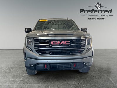 2024 GMC Sierra 1500 4WD Crew Cab Short Box AT4