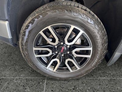 2024 GMC Sierra 1500 4WD Crew Cab Short Box AT4