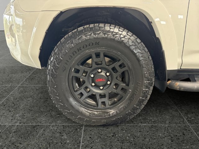 2020 Toyota 4Runner SR5
