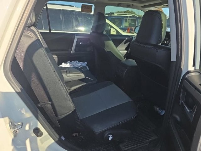 2023 Toyota 4Runner SR5 Premium 4.0 Liter V6 4WD