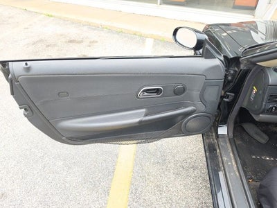 2005 Chrysler Crossfire Base 3.2 Liter V6 2D convertible Manual Transmission RW