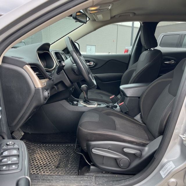 2017 Jeep Cherokee Latitude 2.4 Liter 4WD