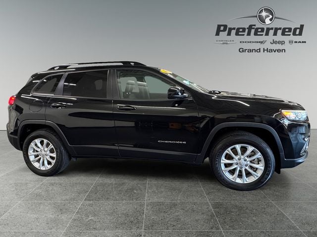 2022 Jeep Cherokee Latitude Lux 3.2 Liter V6 4WD