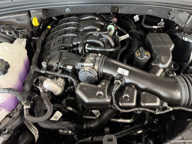 2025 Jeep Grand Cherokee Laredo X 4x4