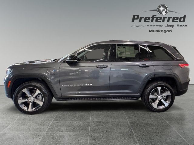 2022 Jeep Grand Cherokee 4xe 2.0 Liter 4WD