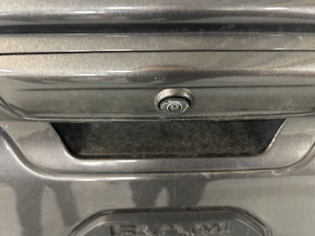 2020 RAM 1500 Big Horn Crew Cab 4x4 5'7' Box