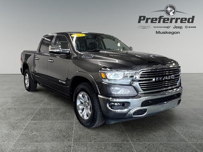 2022 RAM 1500 Laramie Crew Cab 4x4 5'7' Box