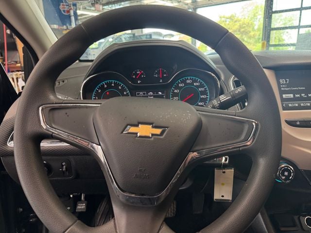 2016 Chevrolet Cruze LS Auto