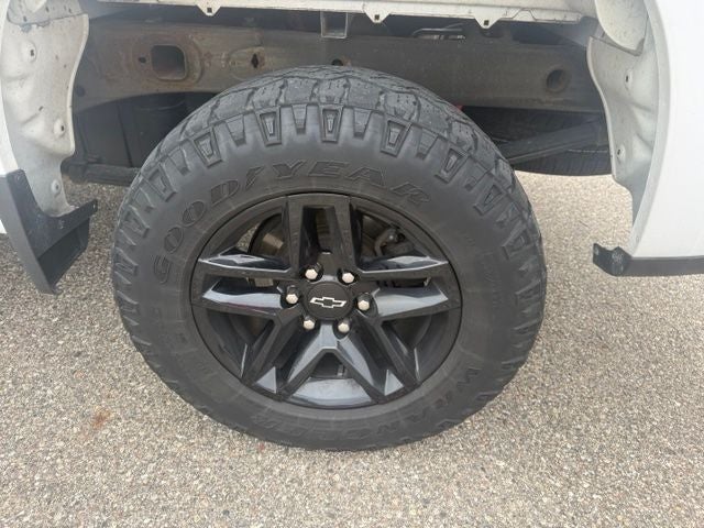 2020 Chevrolet Silverado 1500 4WD Crew Cab Short Bed Custom Trail Boss