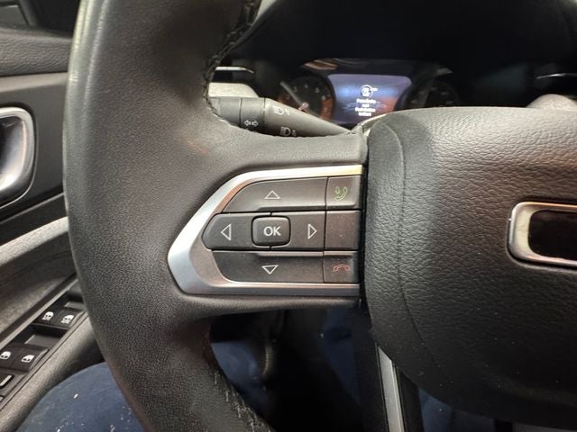2023 Jeep Compass Latitude Lux FWD